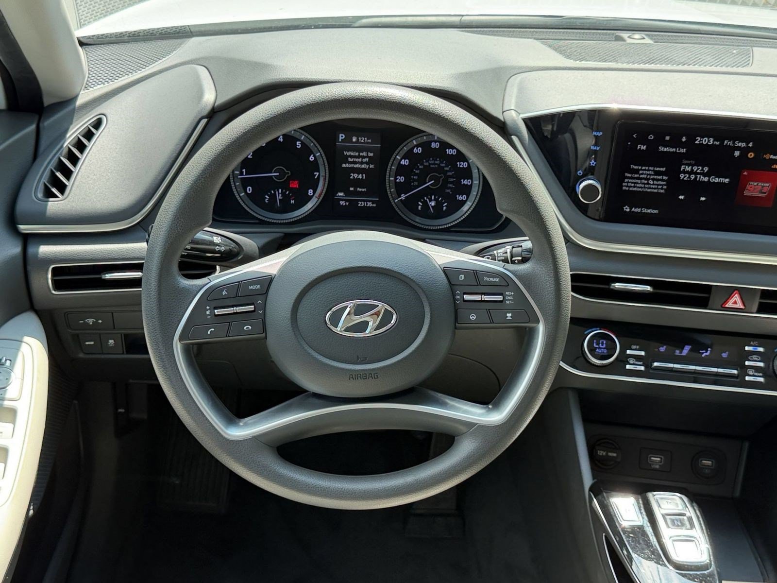 Used 2023 Hyundai Sonata SEL w/ Cargo Package FWD image 11