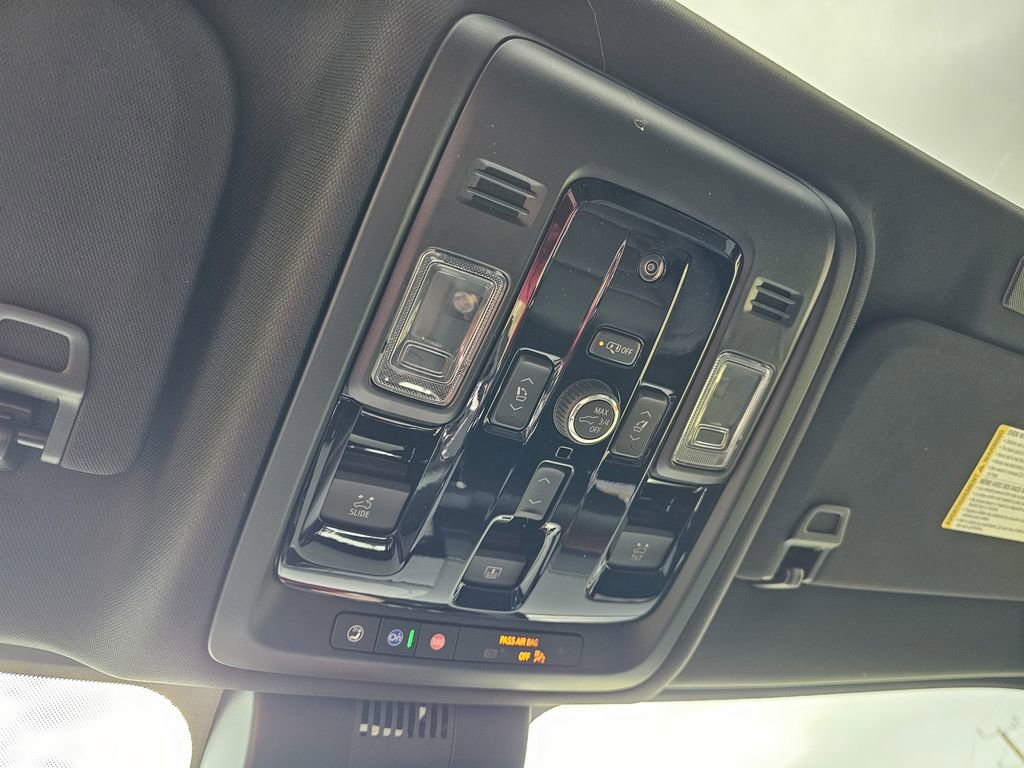 New 2026 GMC Yukon Denali w/ Sun & Power Step Package image 35