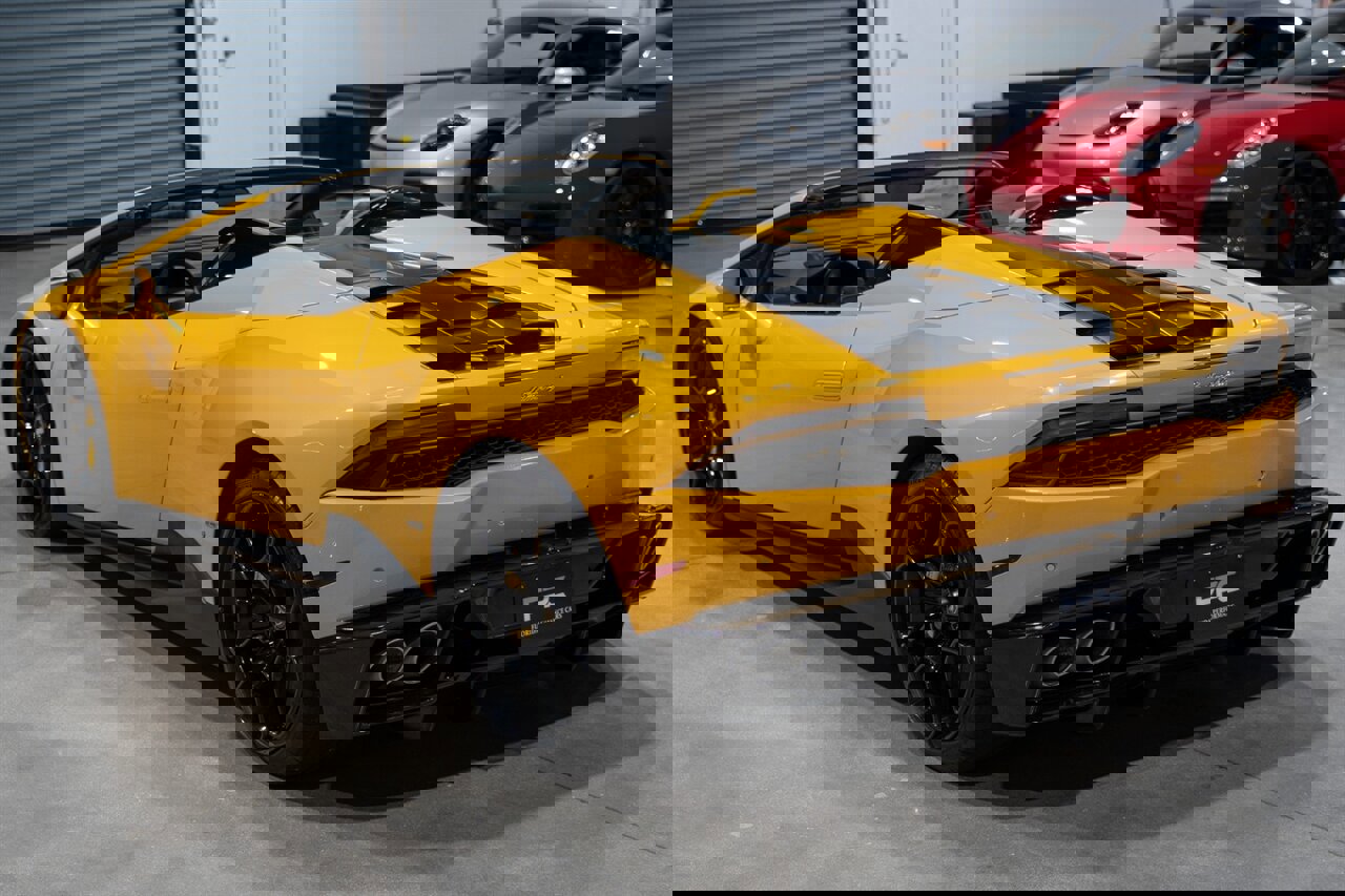 Used 2016 Lamborghini Huracan LP 610-4 image 4