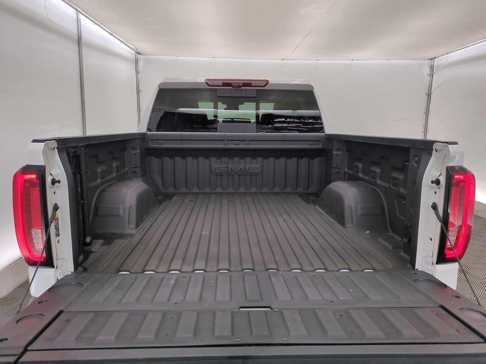 Used 2025 GMC Sierra 1500 Denali Ultimate AWD/4WD image 31