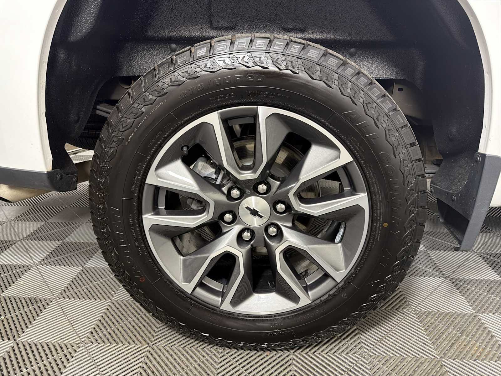 Used 2022 Chevrolet Silverado 1500 RST AWD/4WD image 15