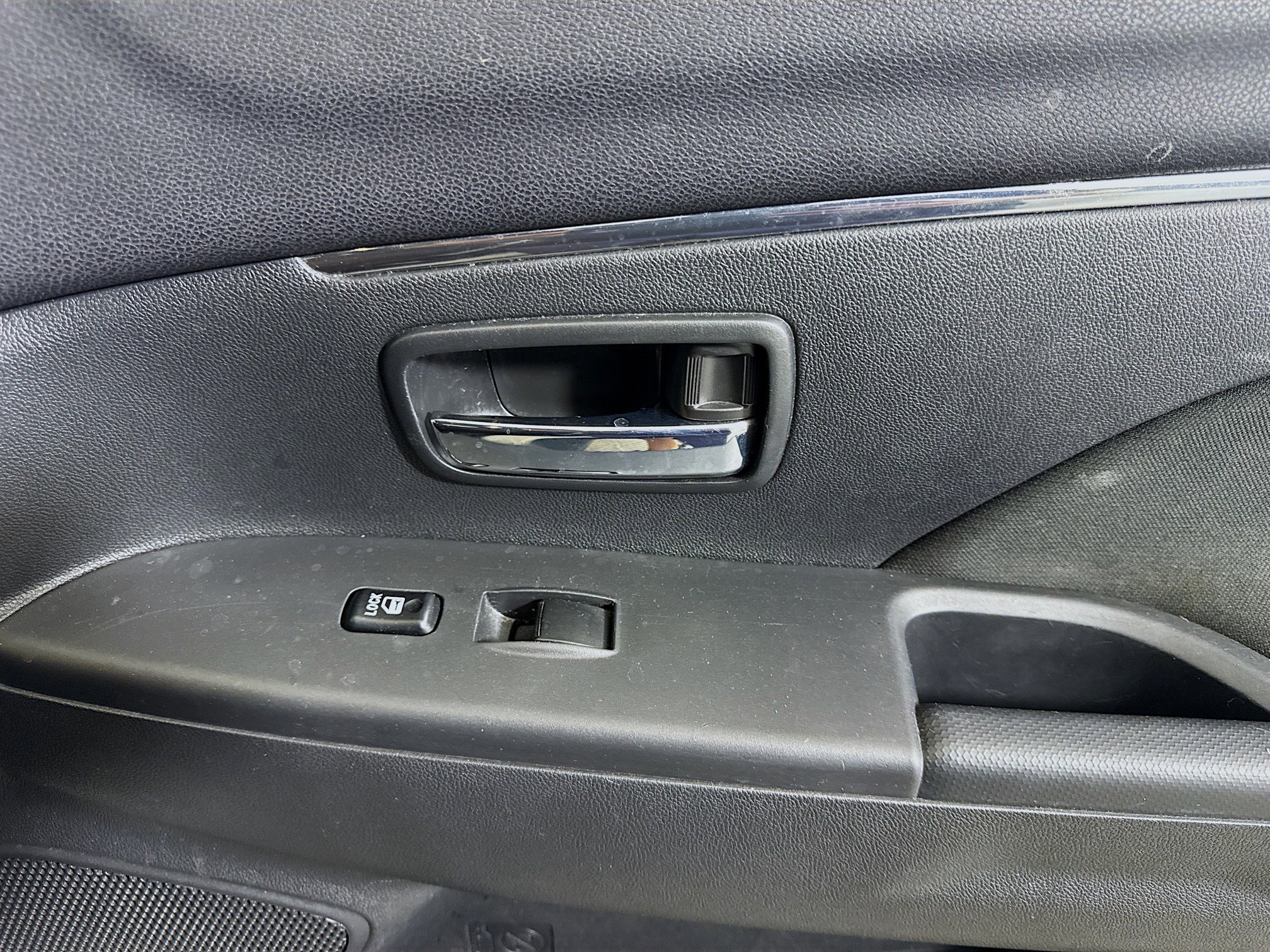 Used 2018 Mitsubishi Outlander Sport ES FWD image 30