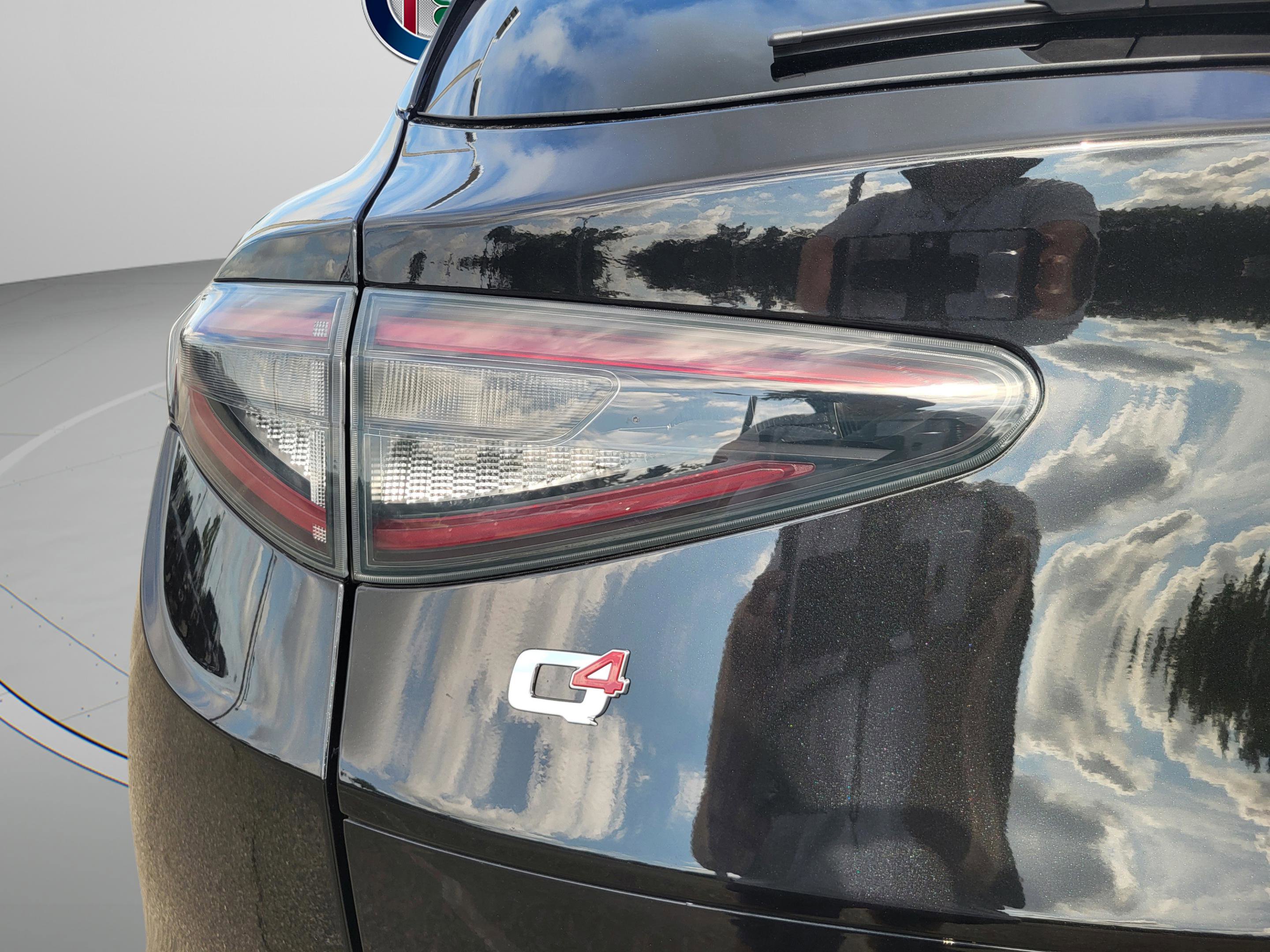 New 2025 Alfa Romeo Stelvio Sprint image 19