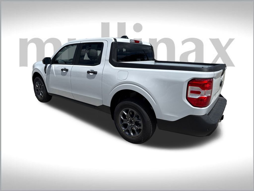New 2025 Ford Maverick XLT image 3