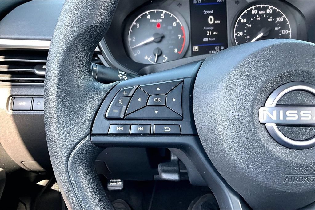 Used 2024 Nissan Altima 2.5 S FWD image 13