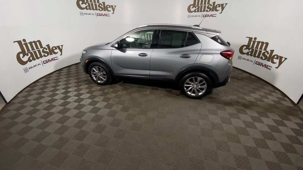 Certified 2023 Buick Encore GX Essence w/ Experience Buick Package FWD image 5