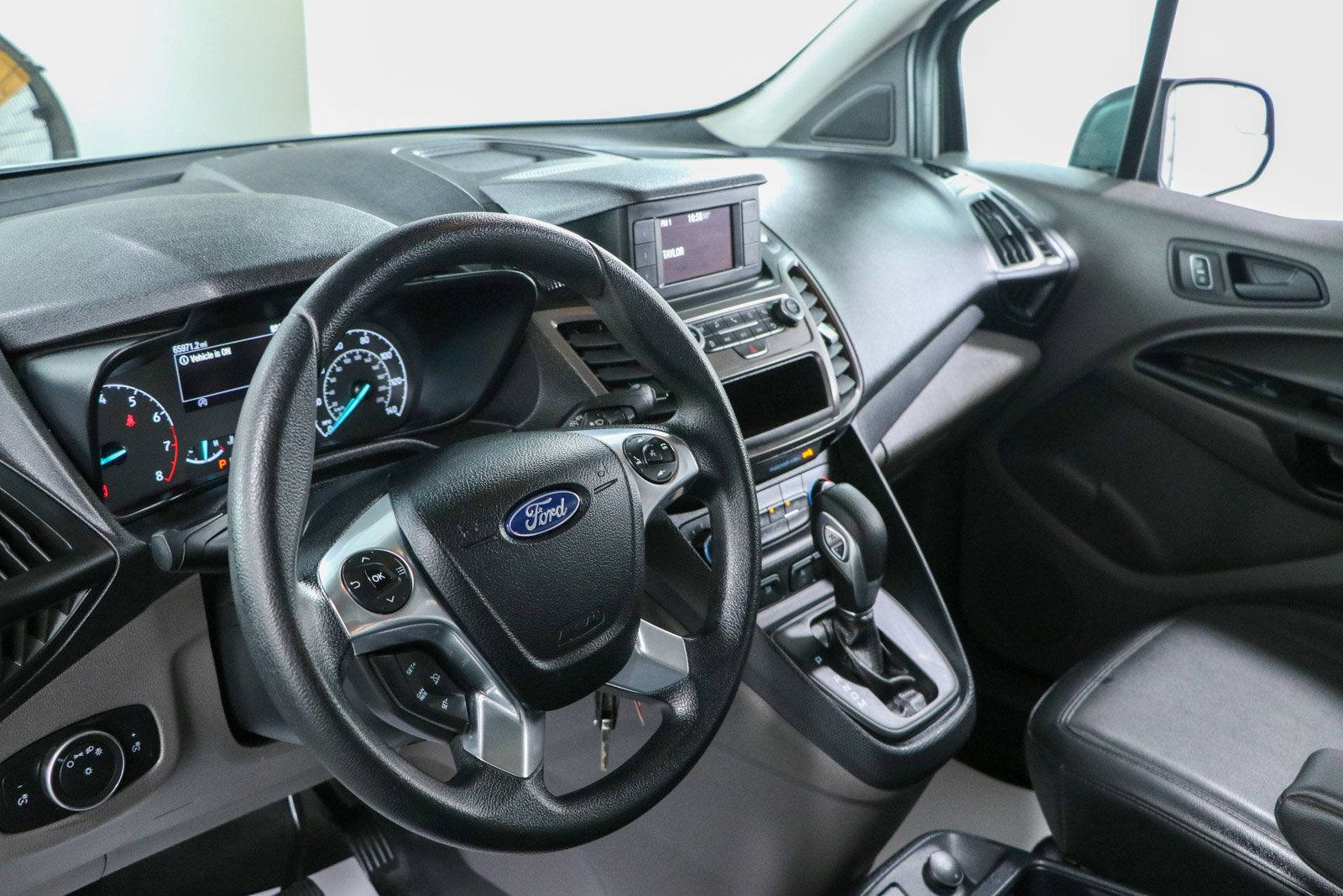 Used 2023 Ford Transit Connect XL FWD image 22