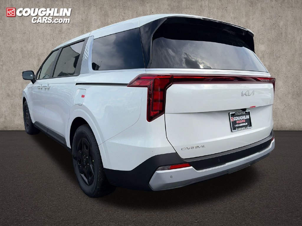 New 2027 Kia Carnival FWD image 5