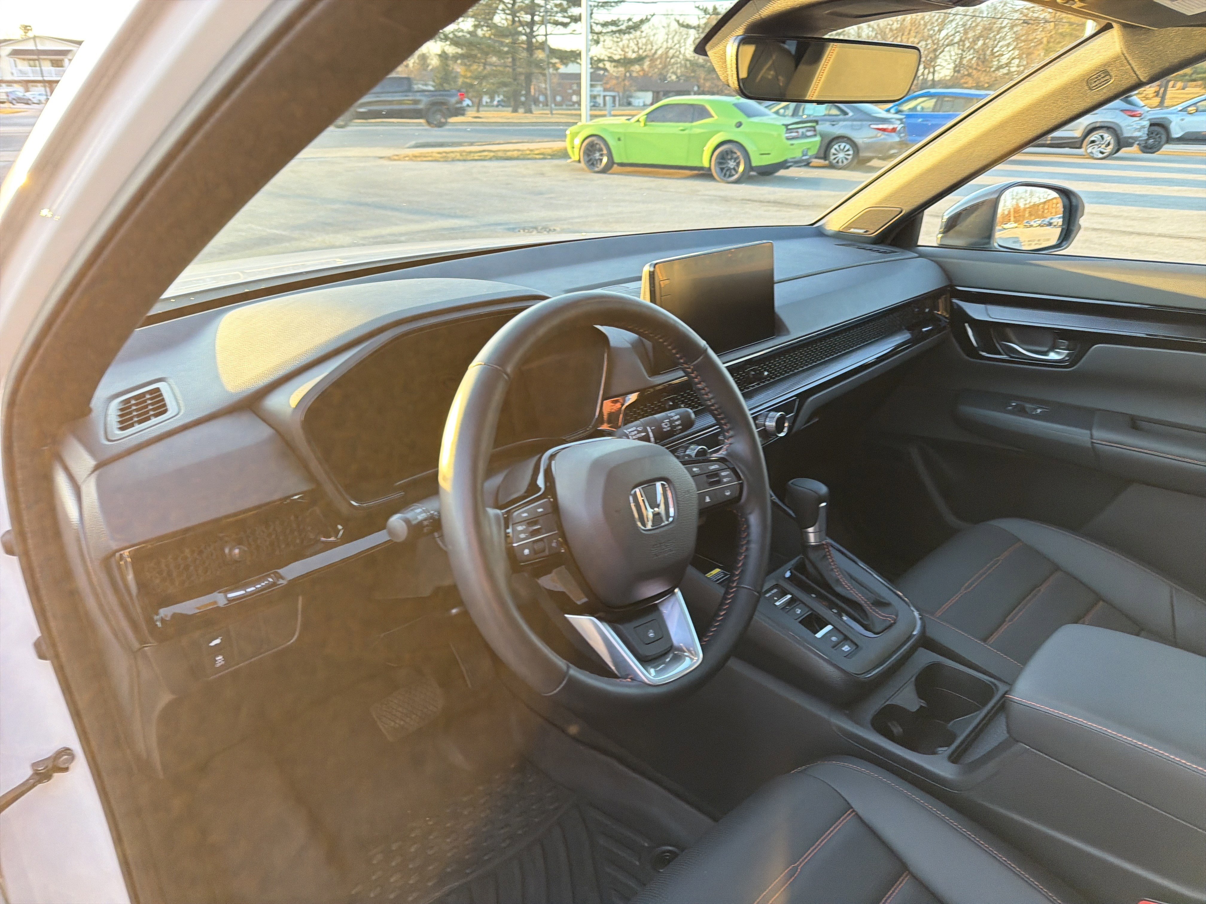 Used 2025 Honda CR-V Sport Touring image 13