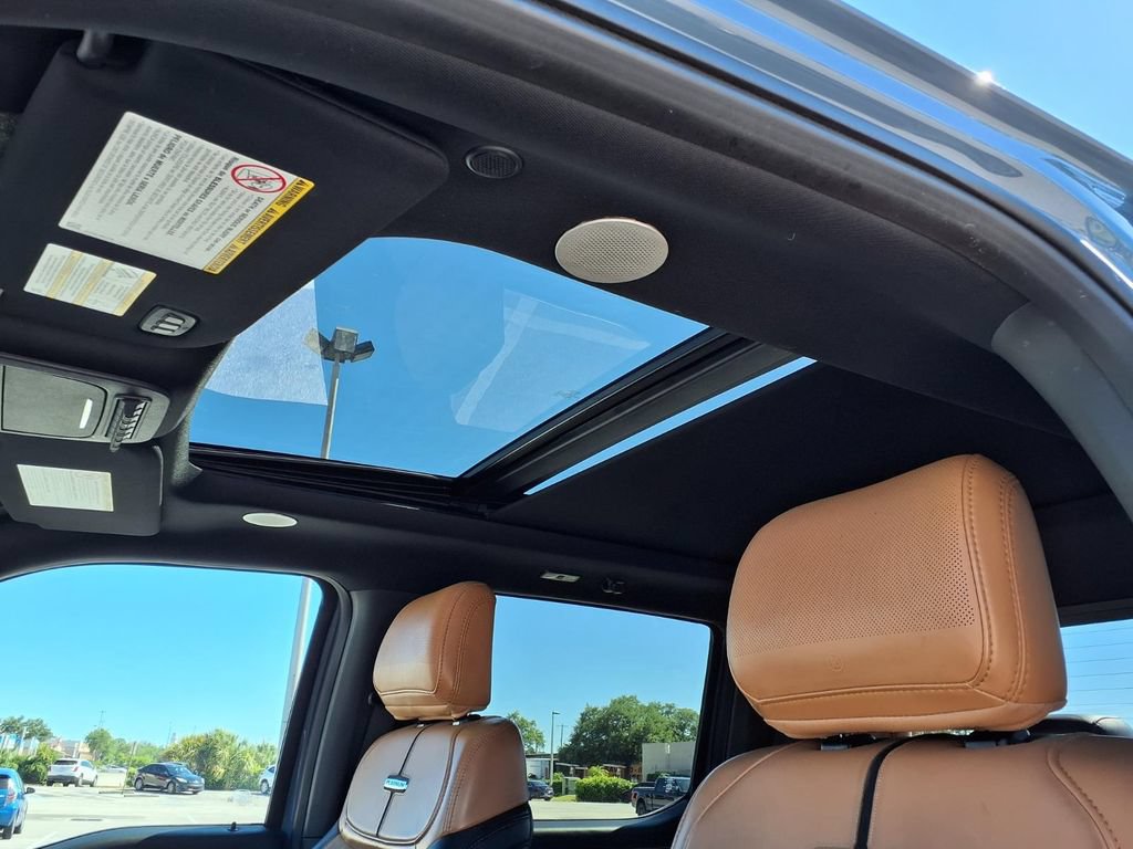 Used 2023 Ford F250 Platinum AWD/4WD image 29