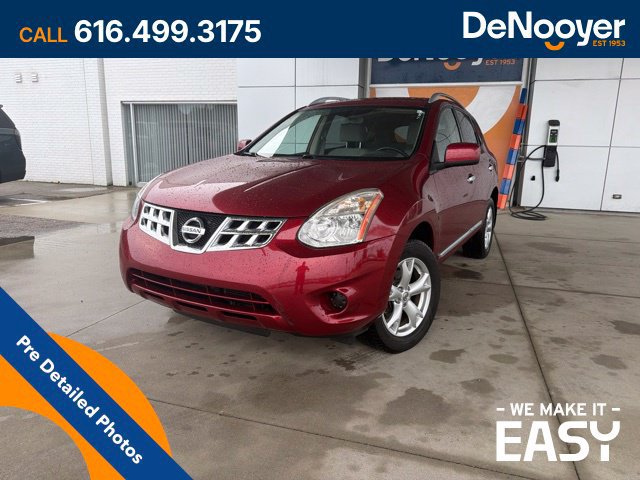 Used 2011 Nissan Rogue SV AWD/4WD image 1