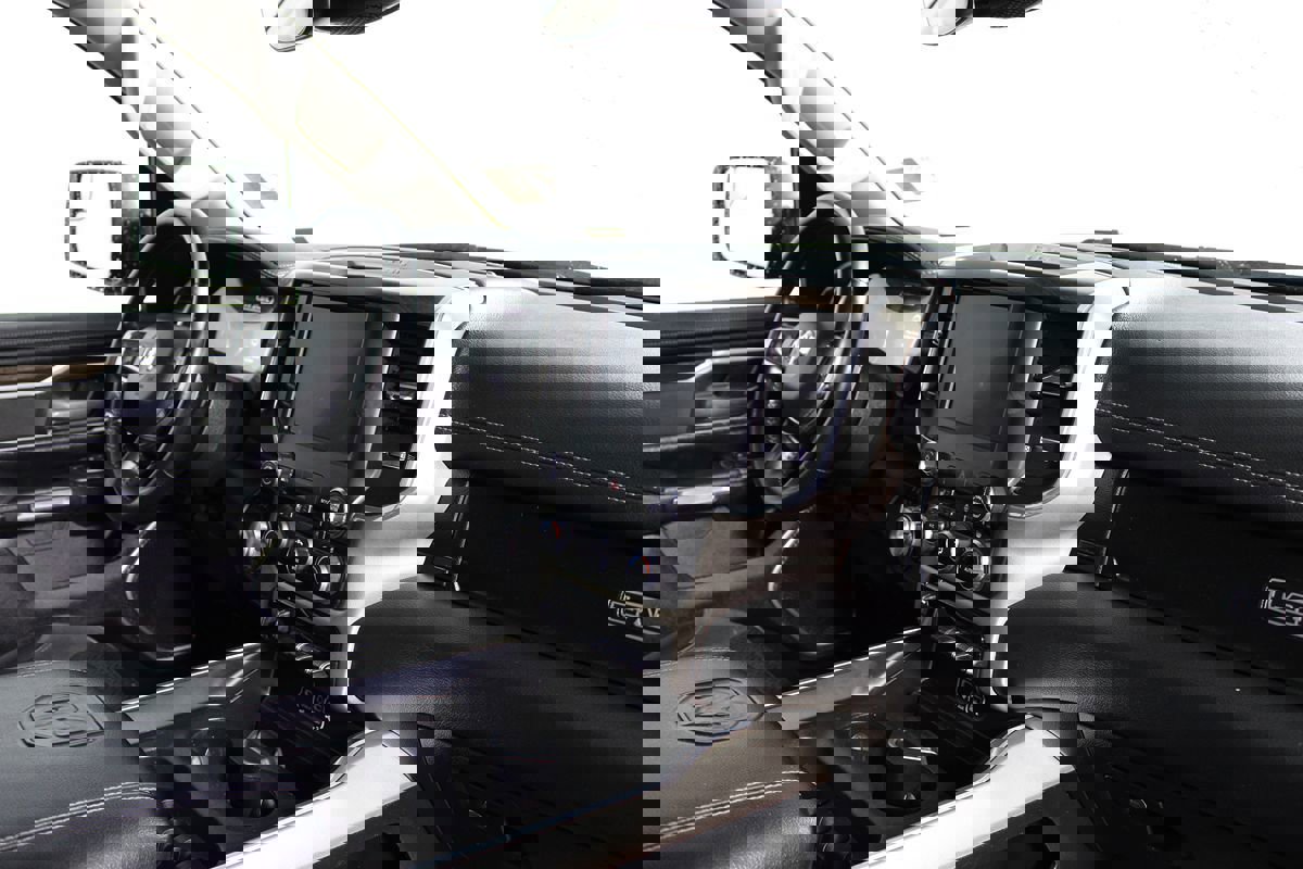 Used 2022 RAM 1500 Laramie image 27