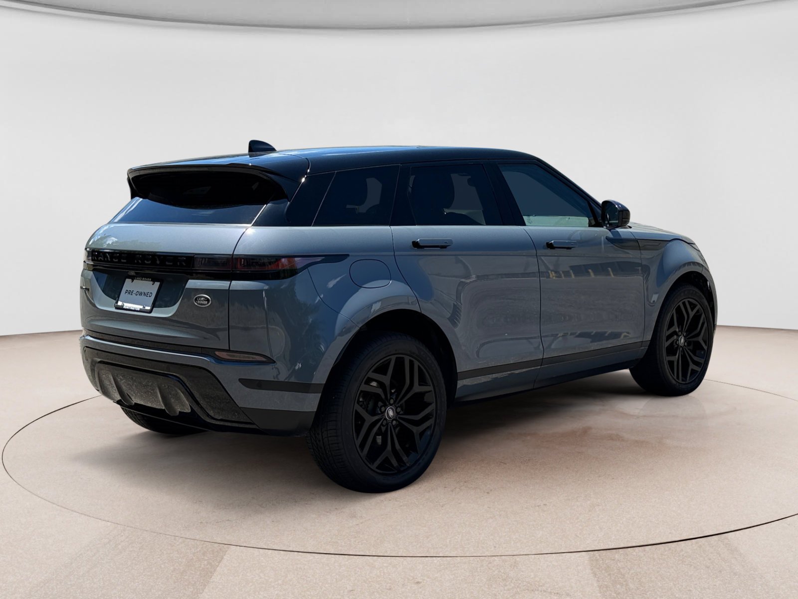 Used 2023 Land Rover Range Rover Evoque SE AWD/4WD image 5