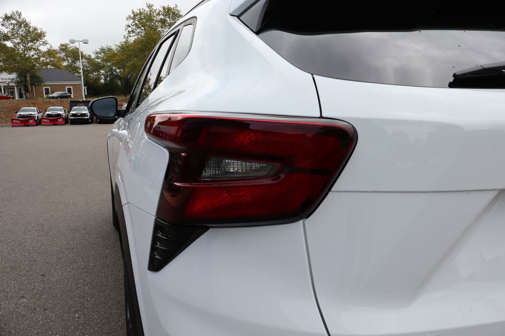 New 2026 Chevrolet Trax LT w/ Driver Confidence Package image 26