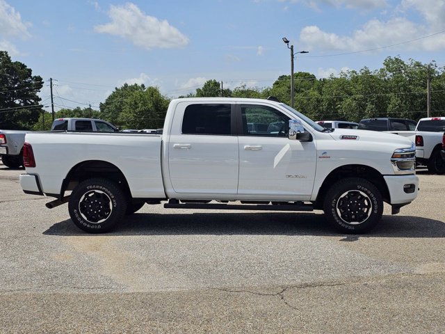 Used 2026 RAM 2500 Laramie AWD/4WD image 9
