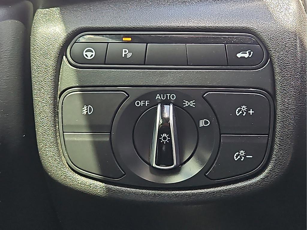 Used 2021 INFINITI QX50 Luxe AWD/4WD image 13