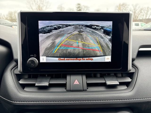 Used 2024 Toyota RAV4 LE image 17