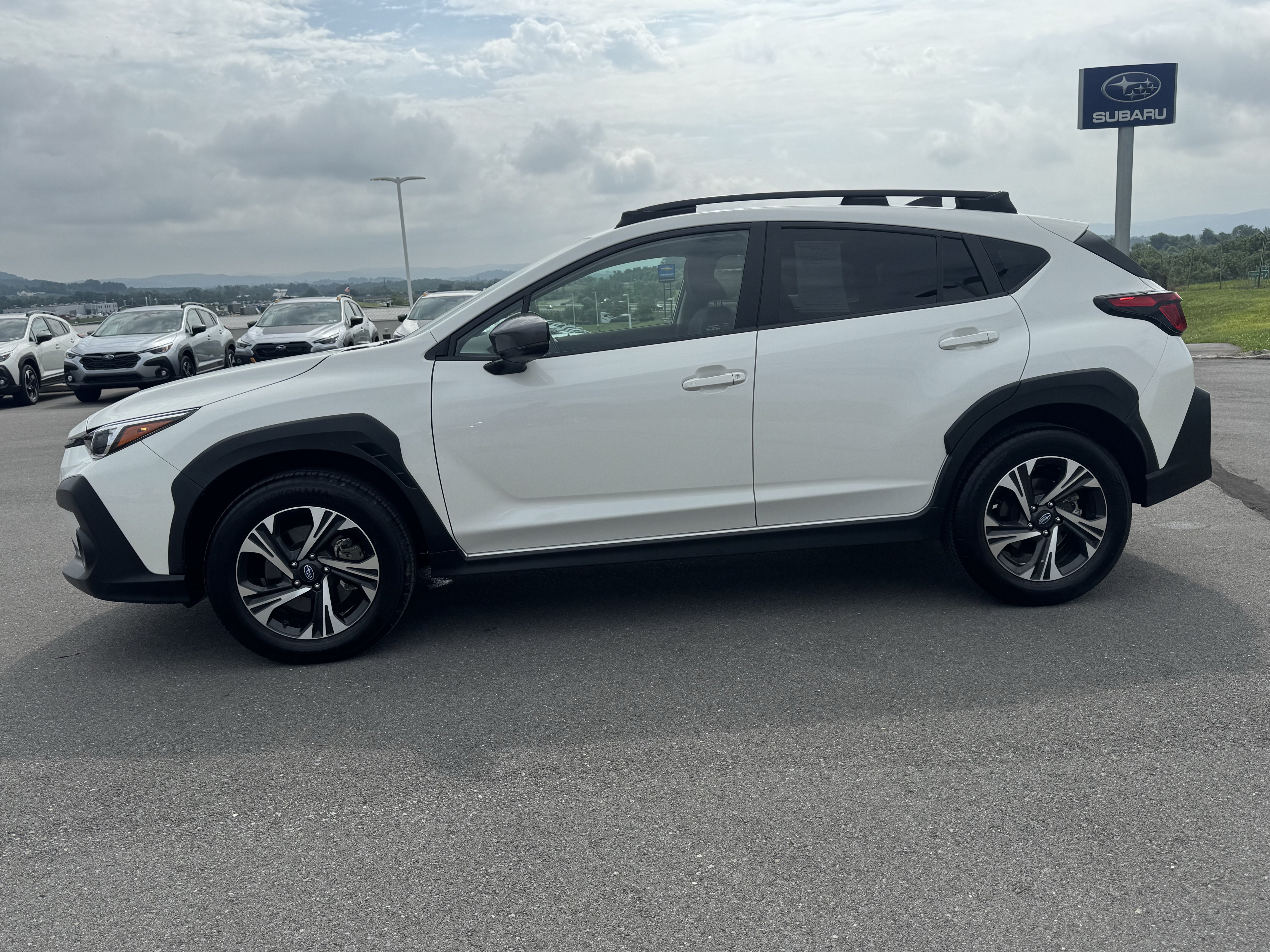 Certified 2026 Subaru Crosstrek 2.5i Premium AWD/4WD image 7