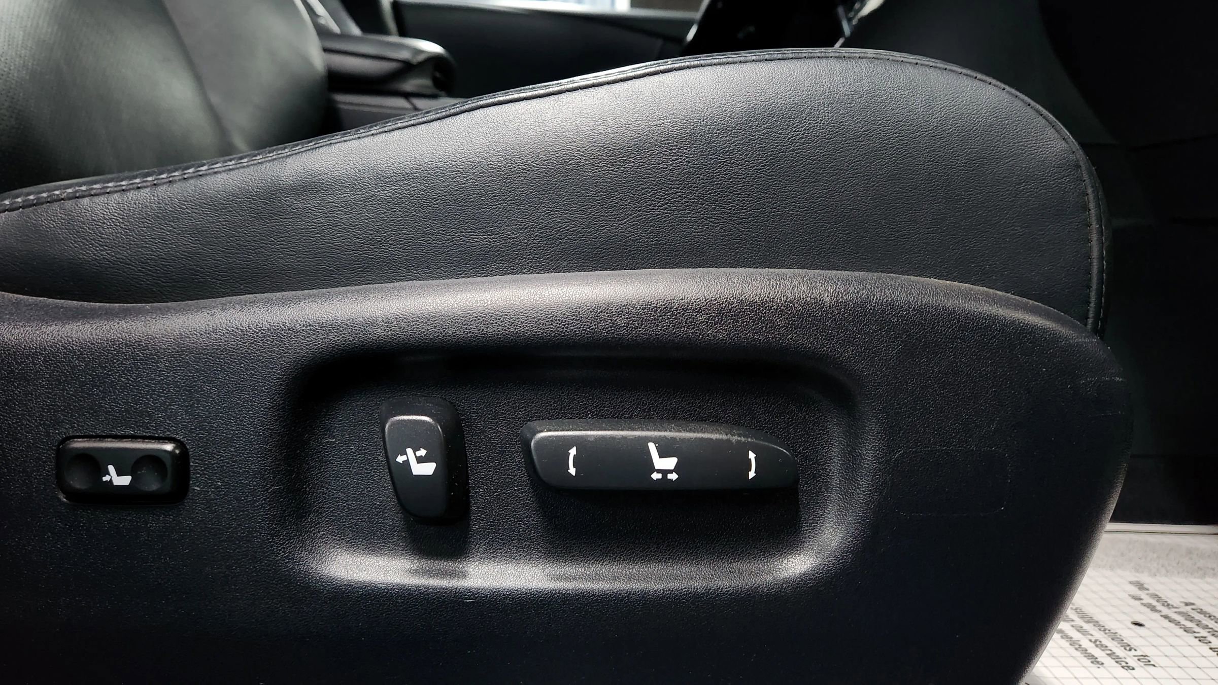 Used 2013 Lexus RX 350 AWD w/ Premium Pkg image 17