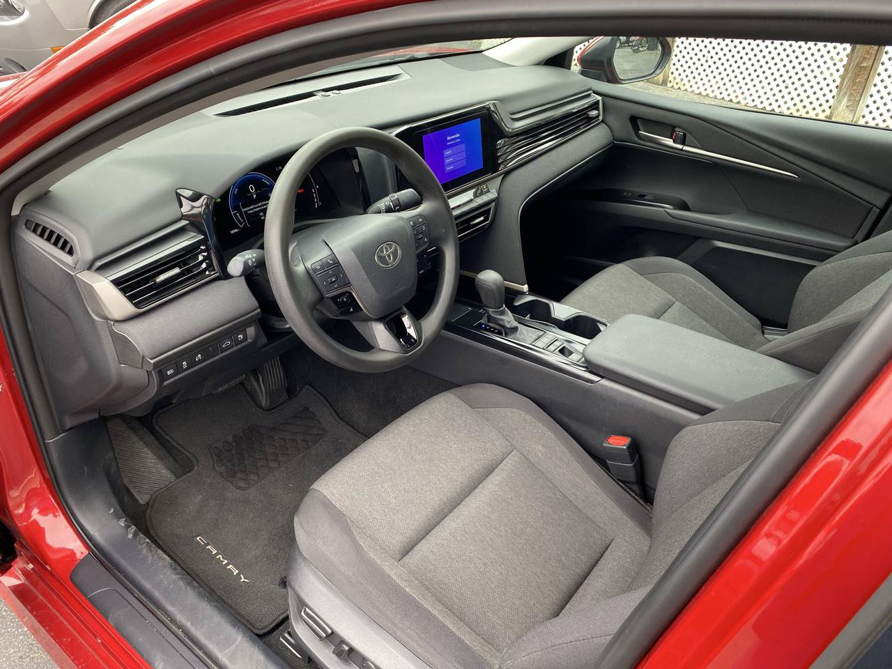 Used 2025 Toyota Camry LE w/ Convenience Package FWD image 16