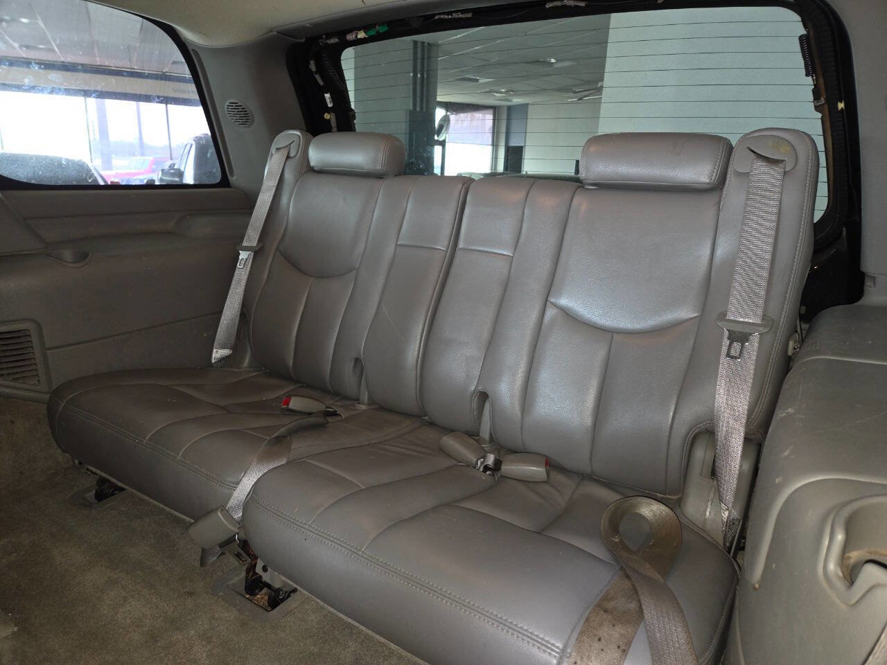 Used 2005 GMC Yukon SLT w/ SLT Preferred Equipment Group AWD/4WD image 18