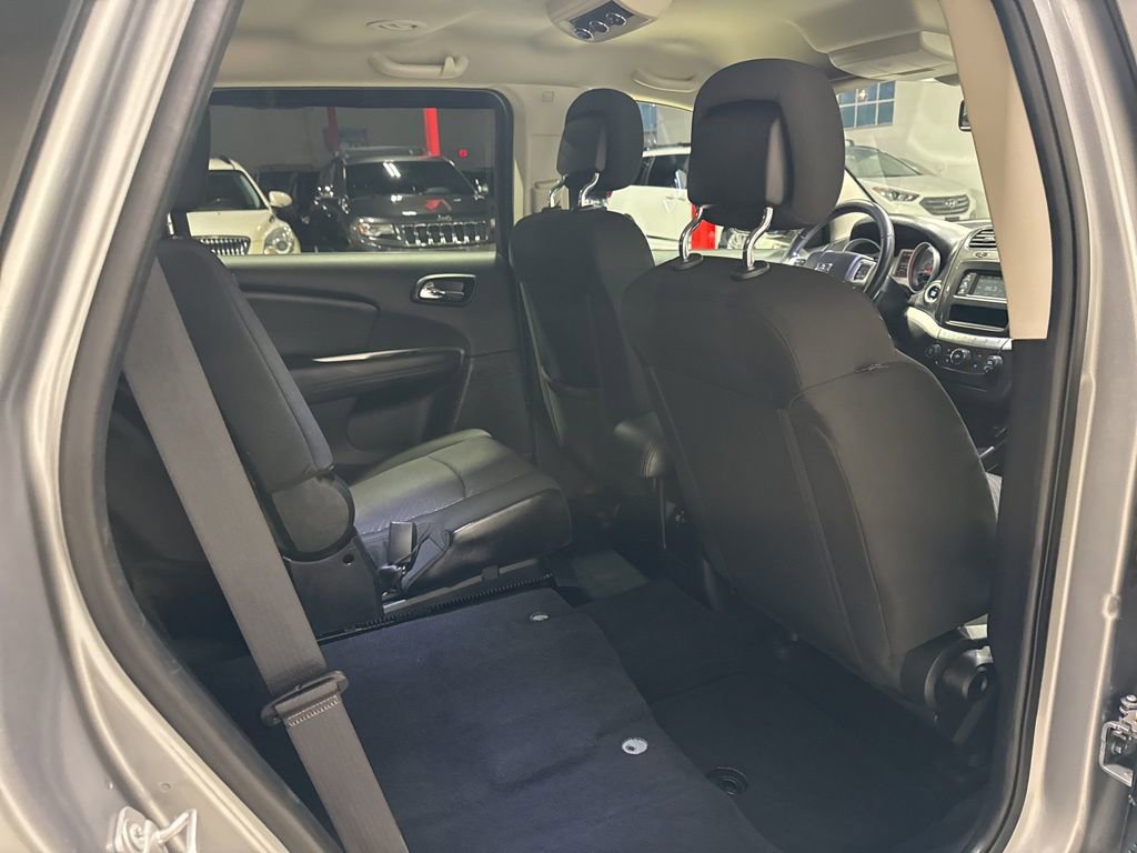 Used 2017 Dodge Journey Crossroad image 35