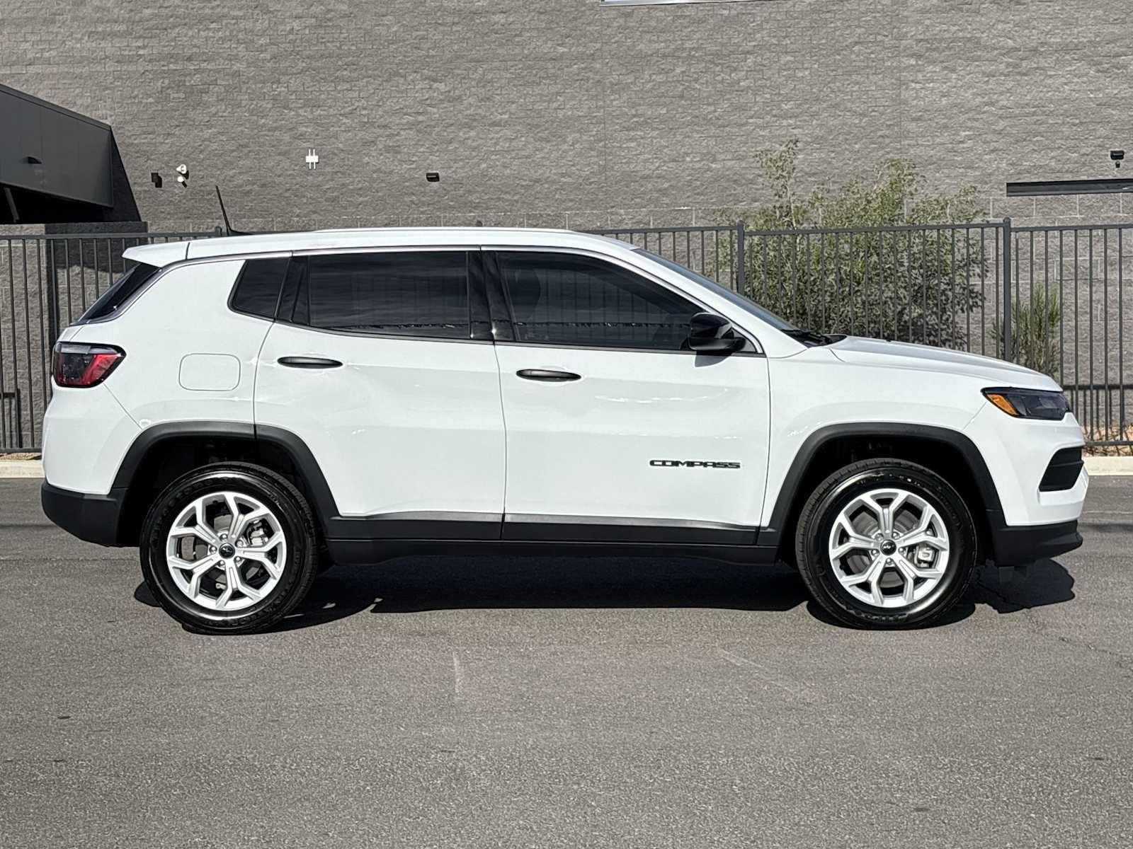 New 2025 Jeep Compass Sport AWD/4WD image 10