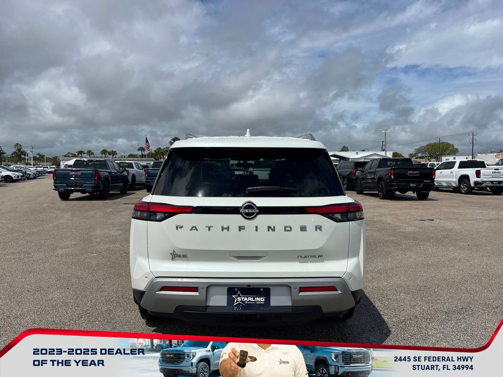 Used 2022 Nissan Pathfinder Platinum w/ Cargo Package image 6