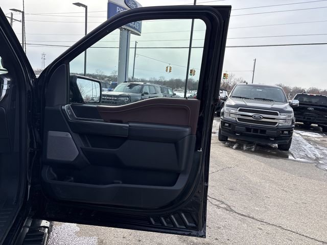 Certified 2023 Ford F150 Lariat w/ Equipment Group 502A High image 29