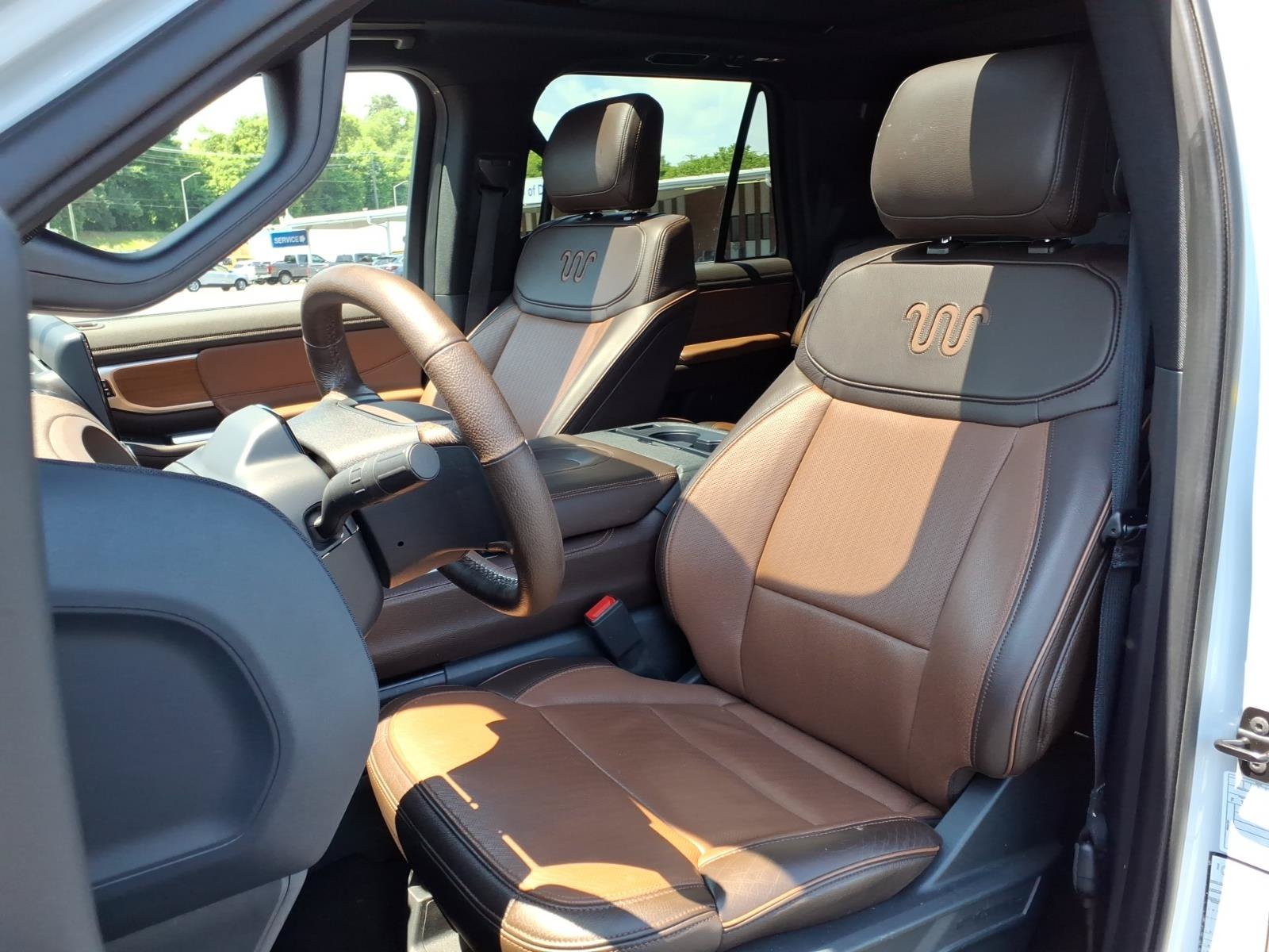 Certified 2025 Ford Expedition Max King Ranch AWD/4WD image 12