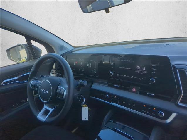 Used 2023 Kia Sportage LX image 23