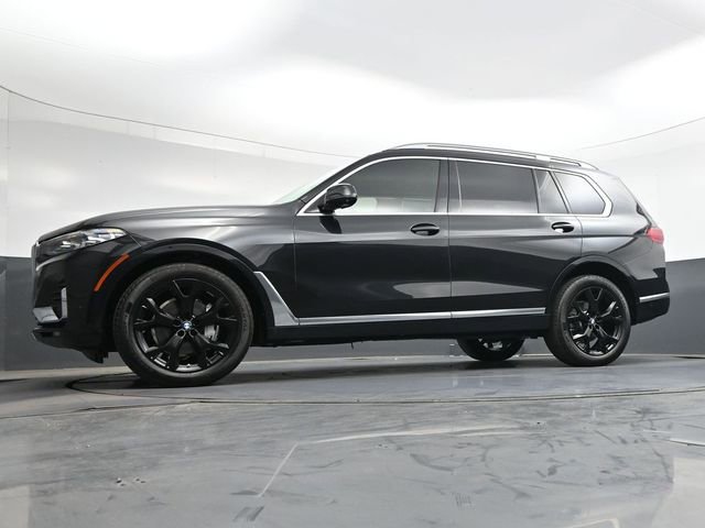 Used 2020 BMW X7 xDrive40i w/ Executive Package image 35