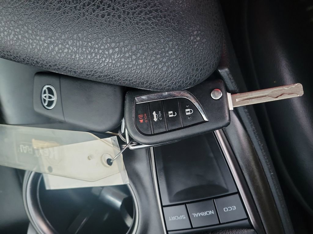 Certified 2024 Toyota Camry SE image 35