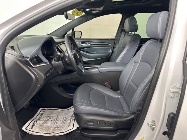 Used 2023 Buick Enclave Premium w/ Experience Buick Package image 20