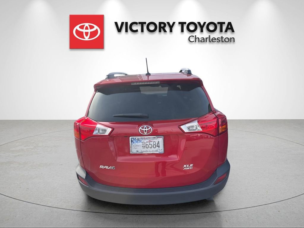 Used 2015 Toyota RAV4 XLE image 3