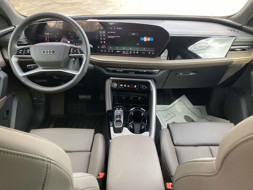 Used 2025 Audi Q5 Premium Plus image 10