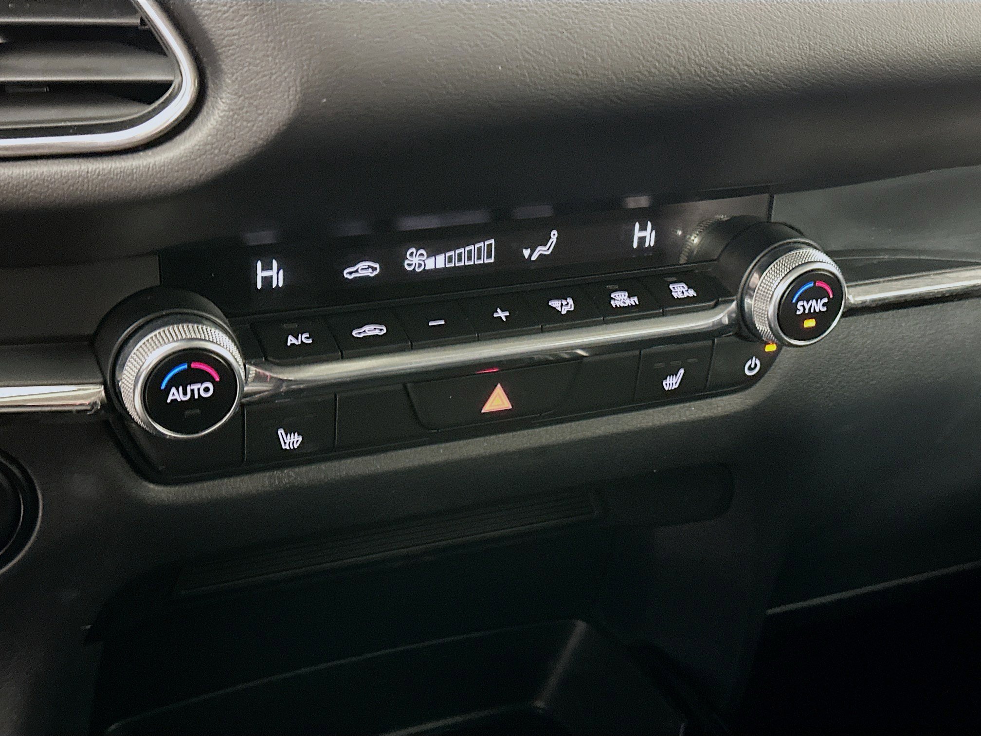 Used 2025 MAZDA CX-30 AWD 2.5 S w/ Preferred Package image 24