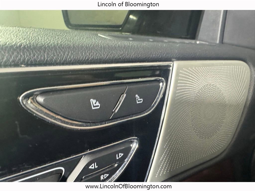 Certified 2022 Lincoln Navigator Reserve image 33