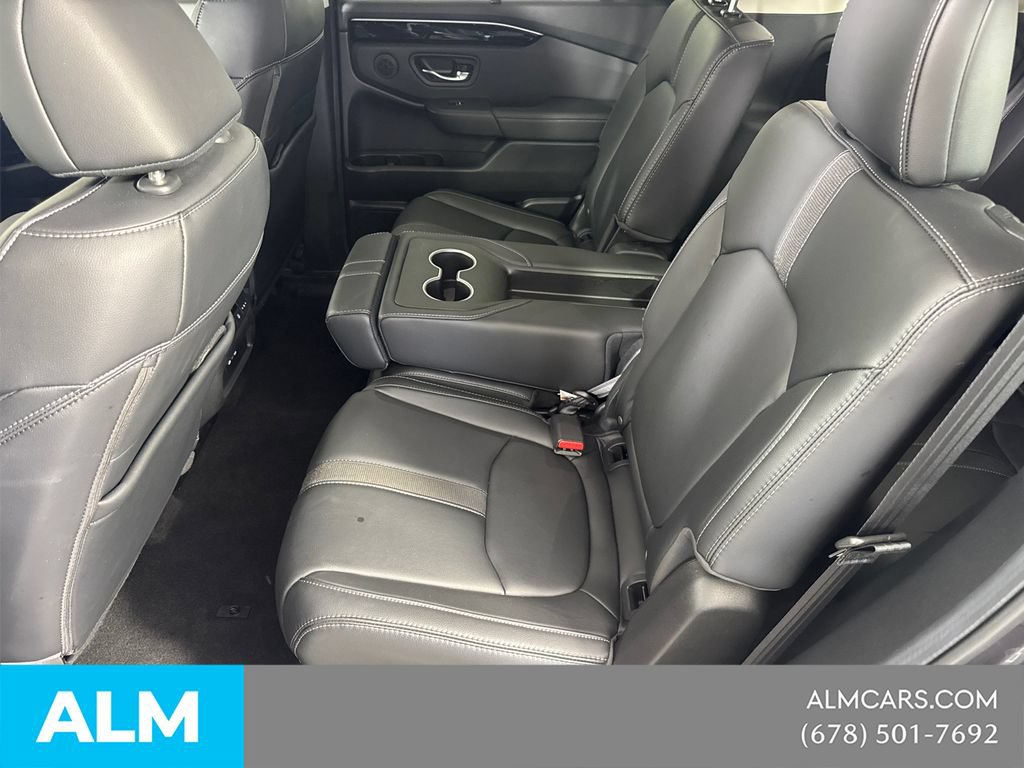 Used 2025 Honda Pilot EX-L image 22