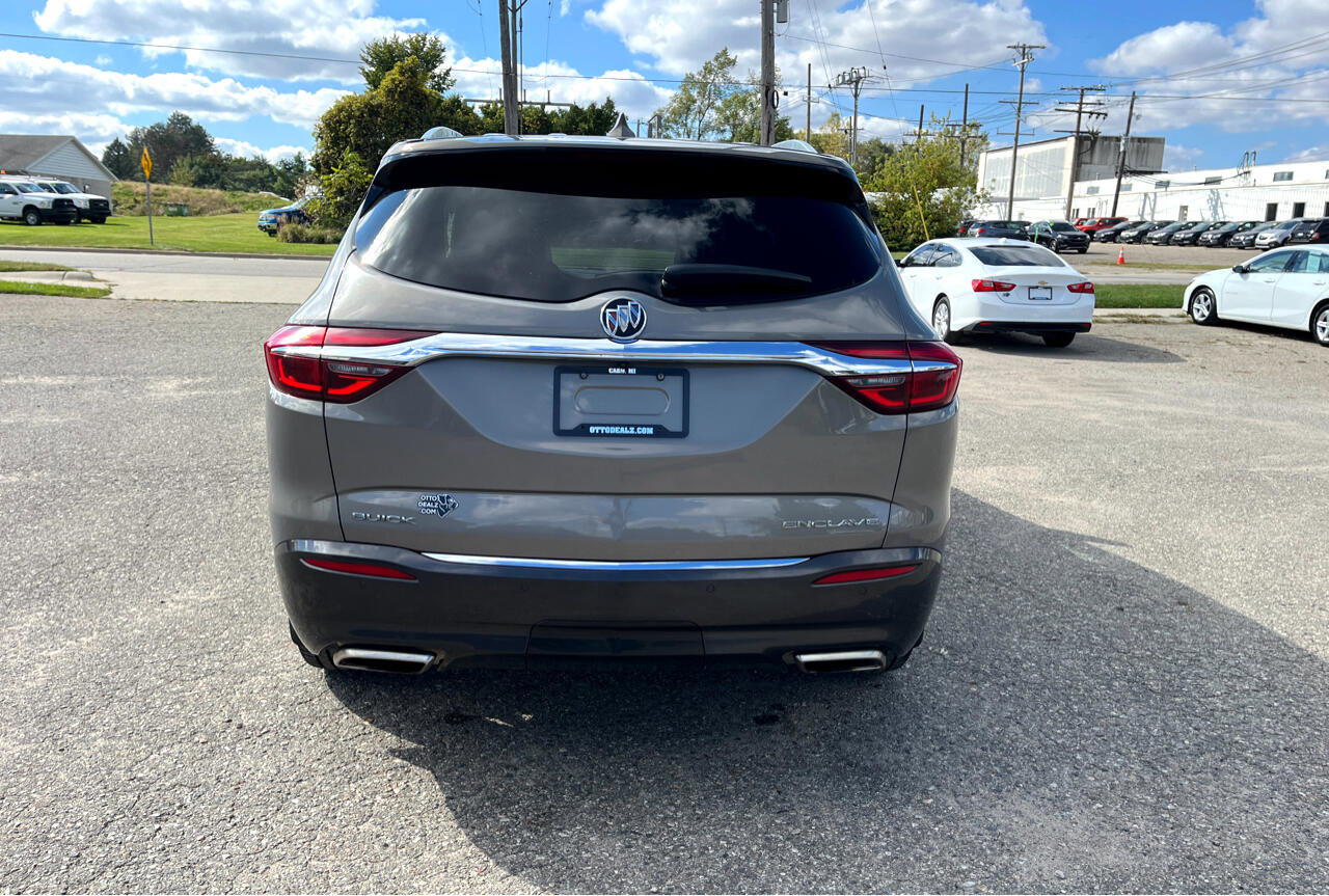 Used 2018 Buick Enclave Premium w/ Experience Buick Package image 4