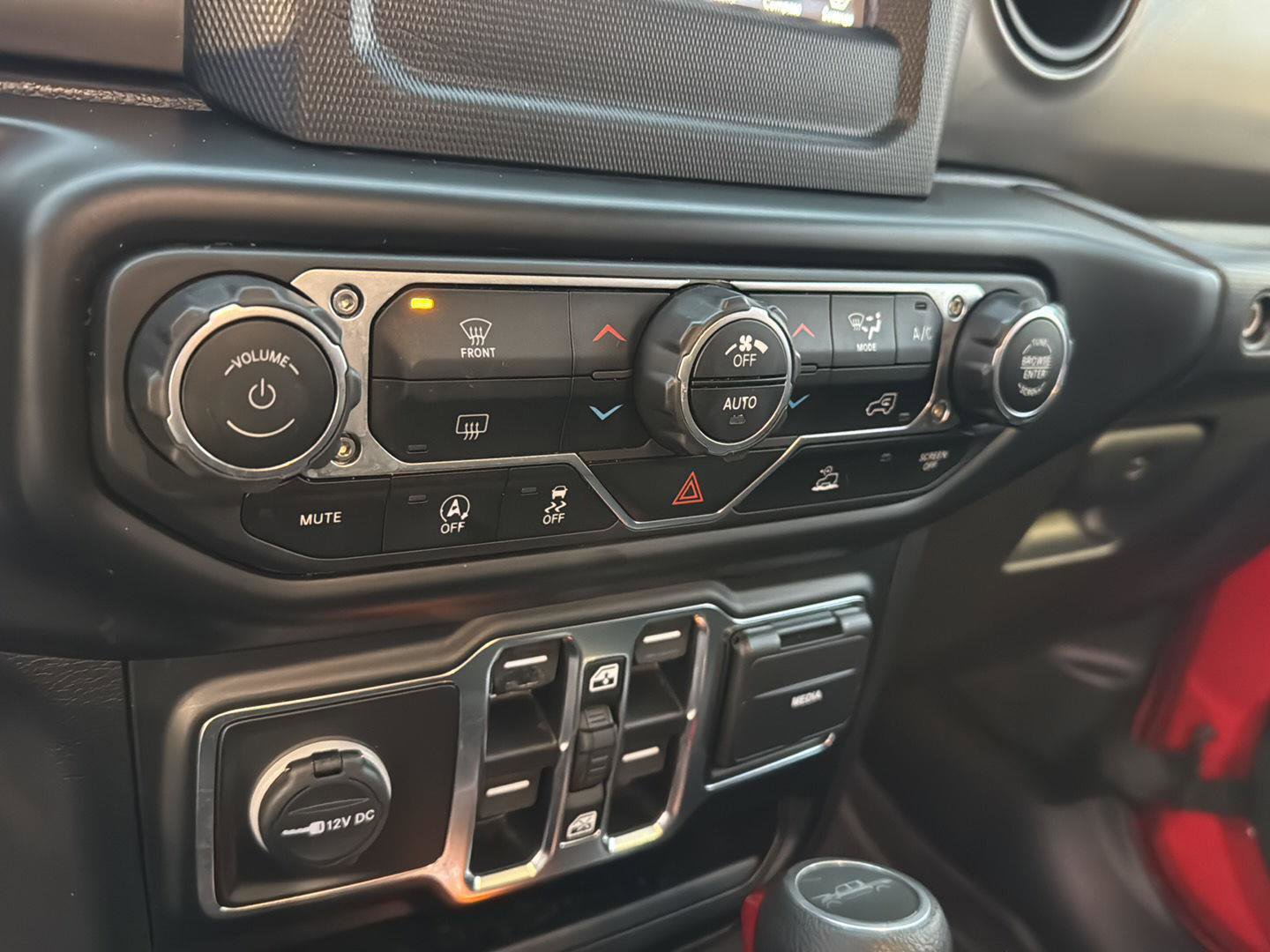 Used 2020 Jeep Gladiator Sport w/ Quick Order Package 24S image 22