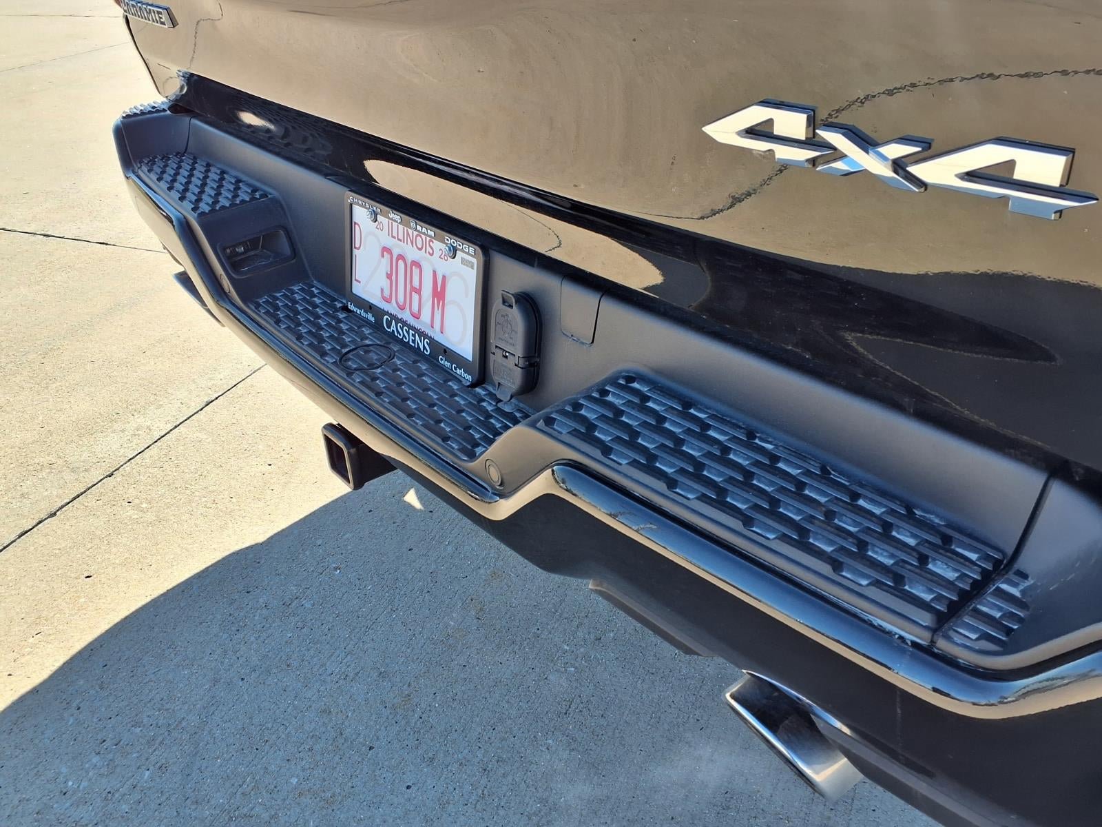 Certified 2025 RAM 1500 Laramie w/ Sport Appearance Package AWD/4WD image 27