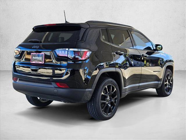 New 2026 Jeep Compass Latitude image 2