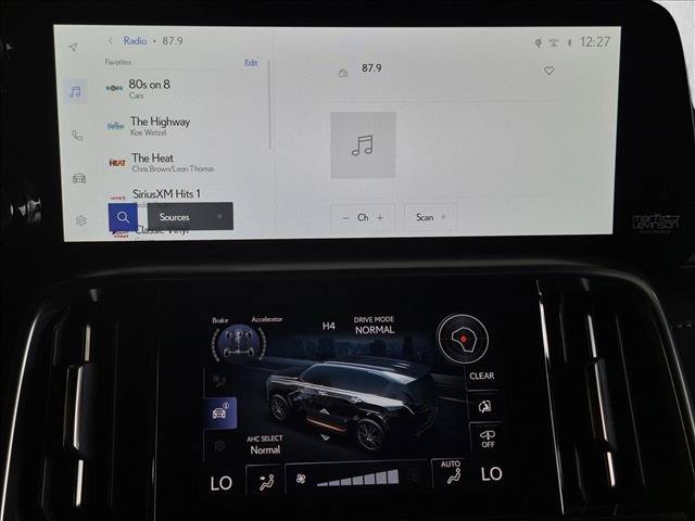 New 2026 Lexus LX 700h Luxury w/ Appearance Package AWD/4WD image 13