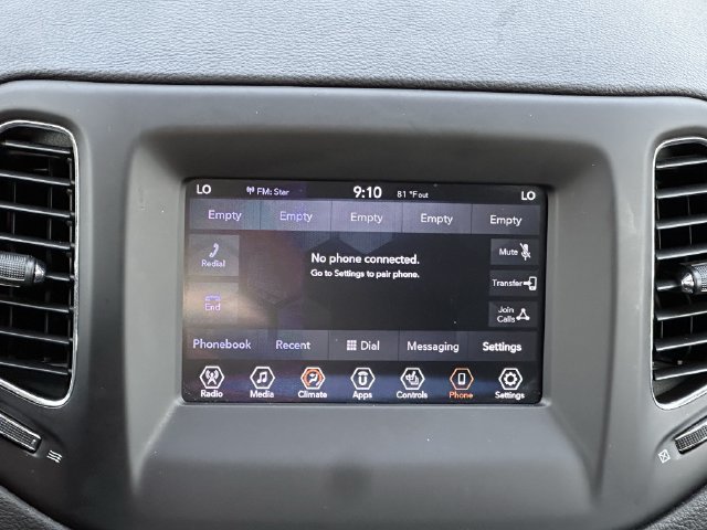 Used 2019 Jeep Compass Latitude w/ Popular Equipment Group AWD/4WD image 17