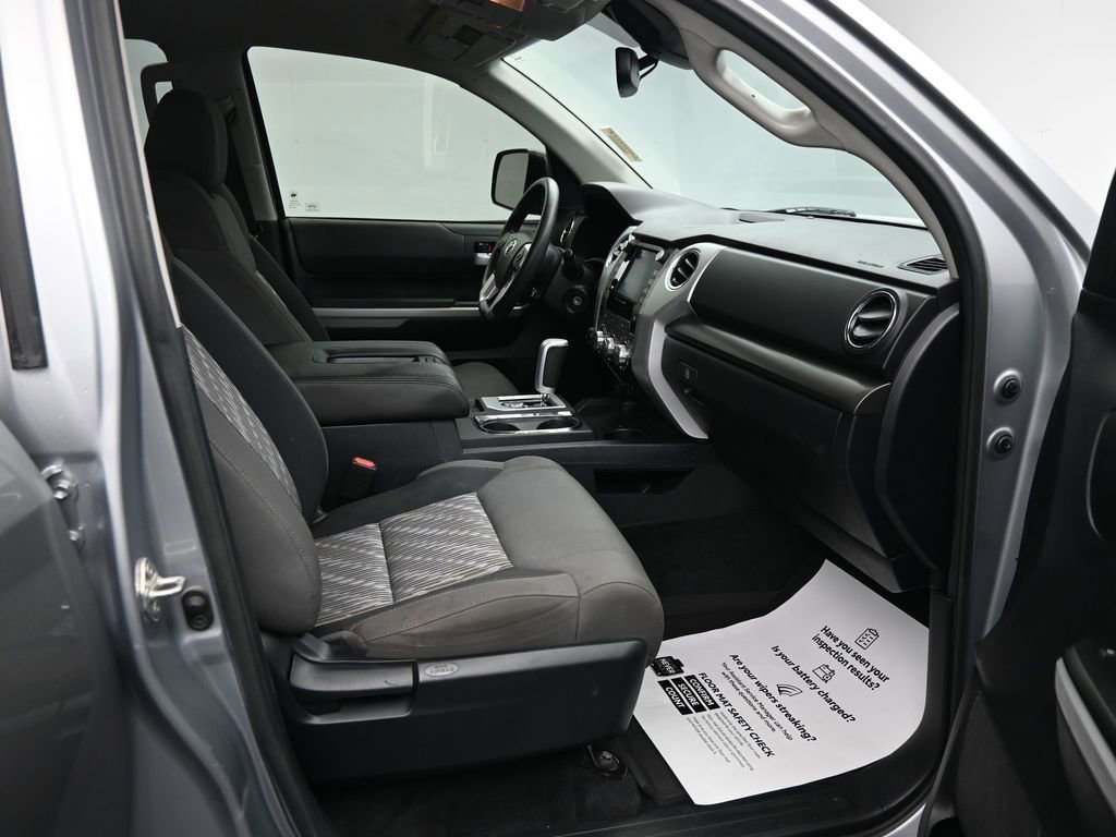 Used 2021 Toyota Tundra SR5 w/ SR5 Upgrade Package AWD/4WD image 12