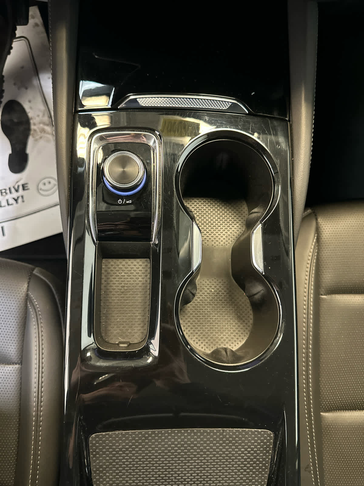 Certified 2025 Buick Envision Preferred image 23