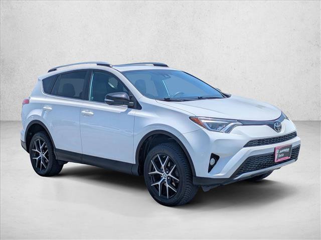 Used 2017 Toyota RAV4 SE FWD image 3