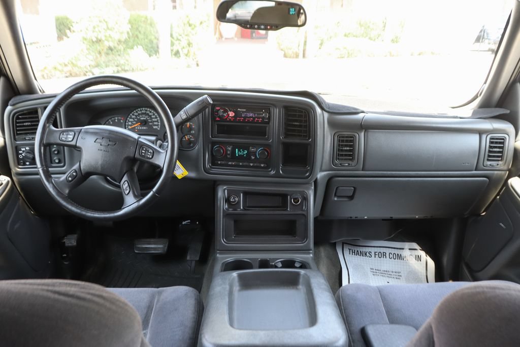 Used 2006 Chevrolet Silverado 3500 LT w/ Heavy-Duty Power Package RWD image 27