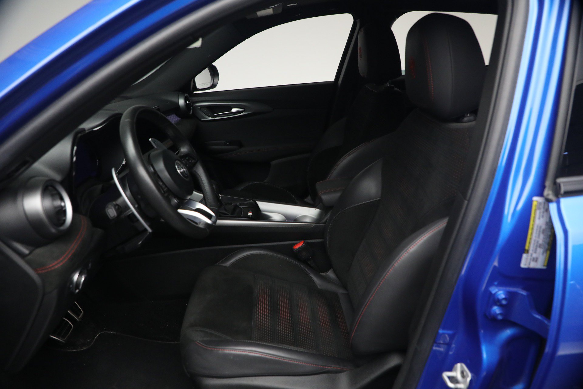 Used 2024 Alfa Romeo Tonale Ti AWD/4WD image 14